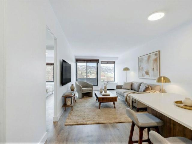 À louer / Appartement