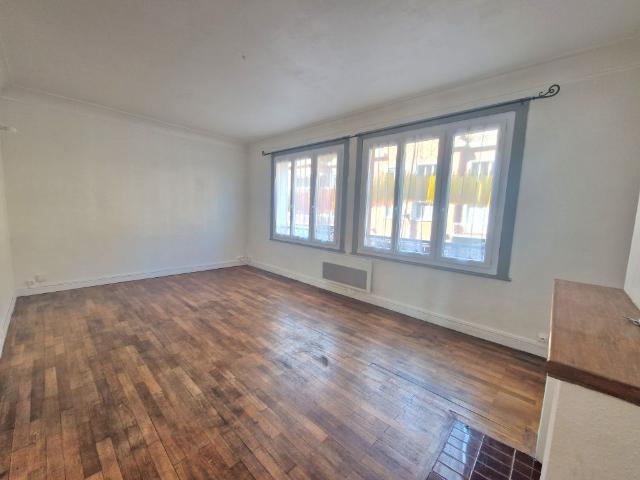 A louer Appartement 1 chambre de 54.49 m2 Secteur Calais Nord