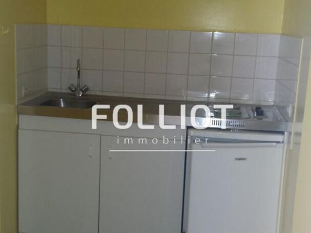 A LOUER Appartement 1 pi�ce 50000 Saint L� PROCHE FIM/IUT 25.51 m�