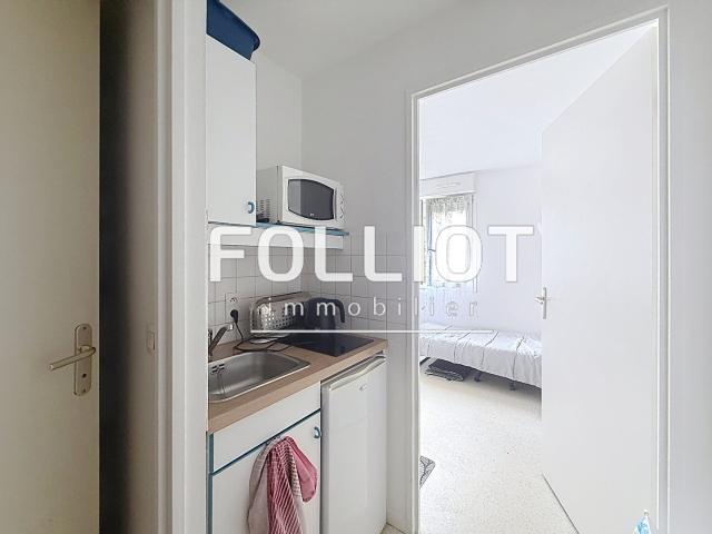 A LOUER Appartement 1 pièce s 14.87 m2 FOLIE COUVRECHEF