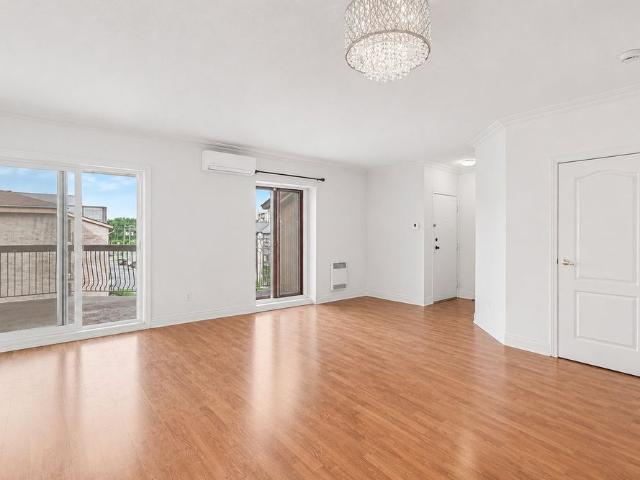 À louer / Appartement
