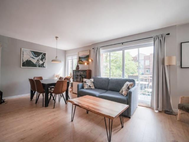 À louer / Appartement