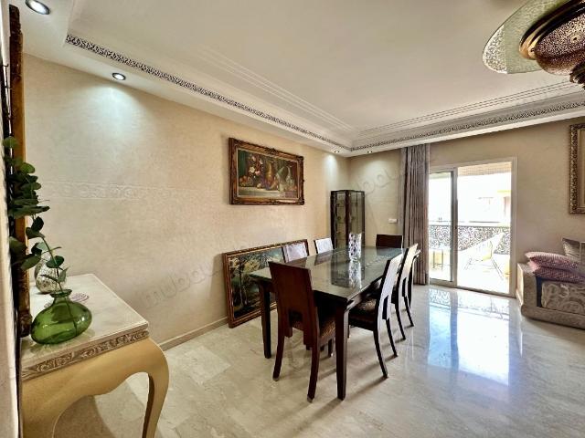 A louer Appartement 2 chambres 137m2 Carre Eden