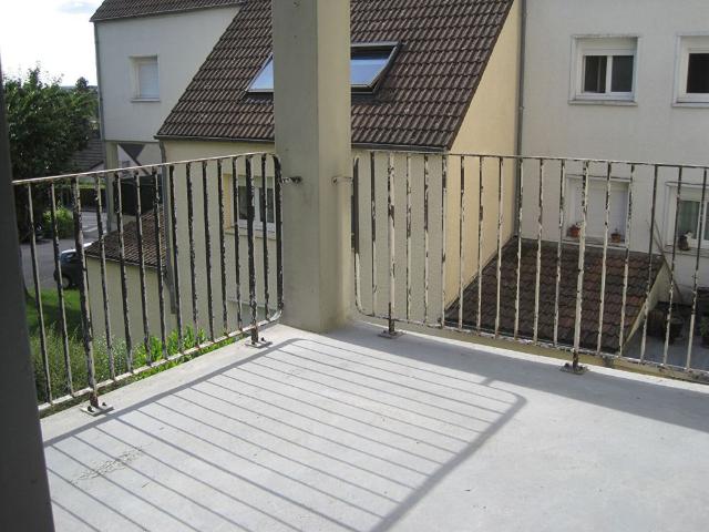 A LOUER APPARTEMENT 2 CHAMBRES a GAUCHY 02