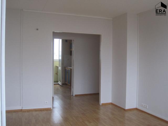 A LOUER APPARTEMENT 2 CHAMBRES ST QUENTIN 02100