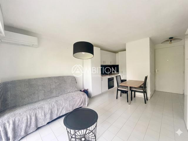 A louer: Appartement 2 pièces meublé 30m2 à Saint Raphael