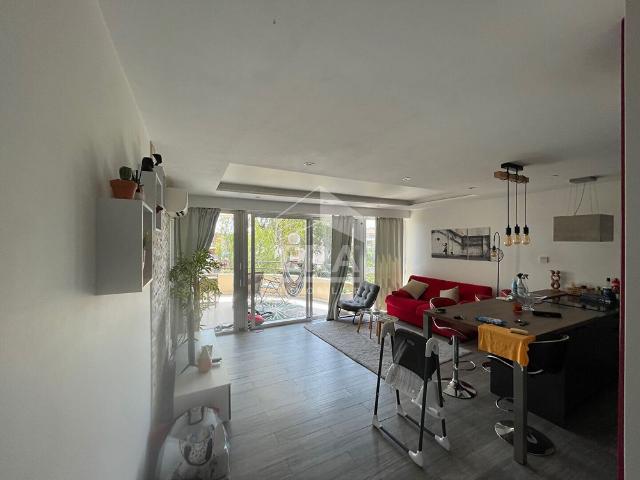 A LOUER APPARTEMENT 2 PIECES MEUBLE, SECTEUR VAUGRENIER