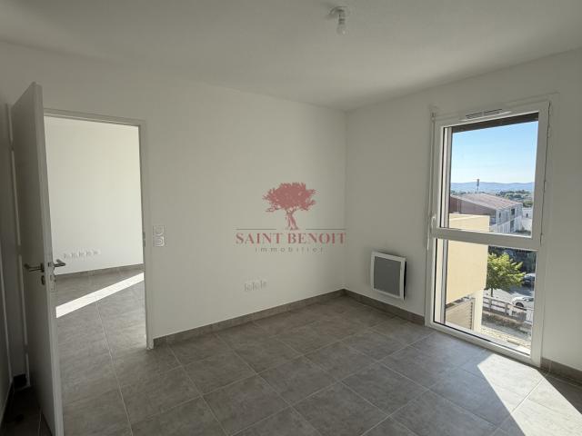 A louer appartement 2 pièces neuf avec terrasse et parking