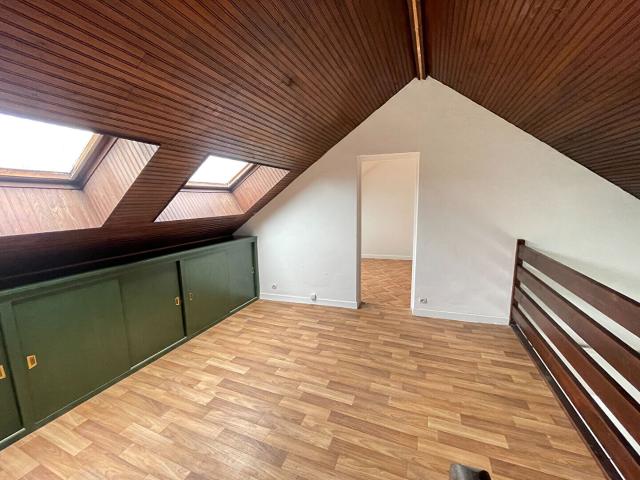À louer: Appartement 2 pièces à Saint Quentin quartier d'Isle