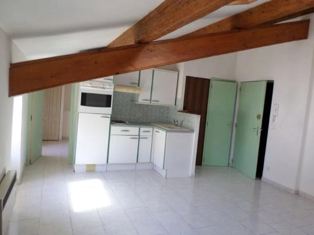 À louer appartement 2 pièces lumineux de 38,7 m2 au dernier