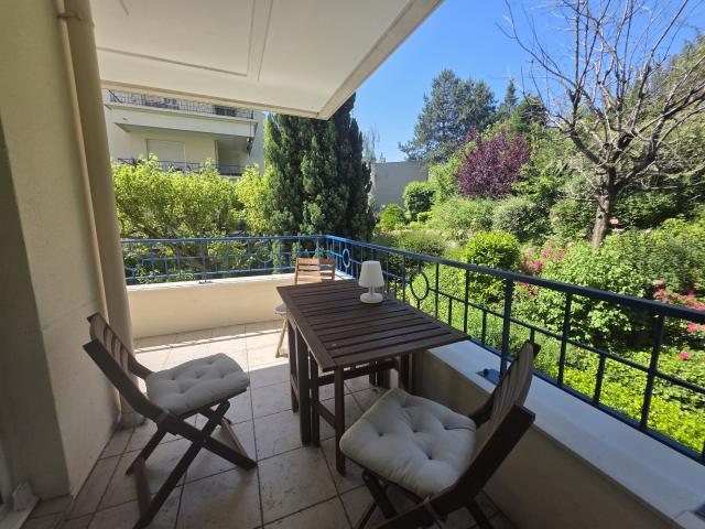 À LOUER — Appartement 3/4 pièces 89,49 m2 avec terrasse — Nogent sur Marne