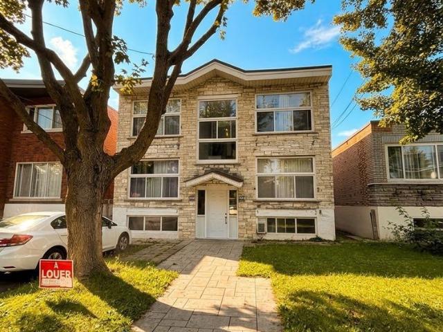À louer / Appartement