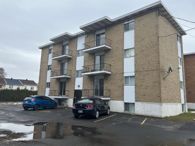 À louer / Appartement