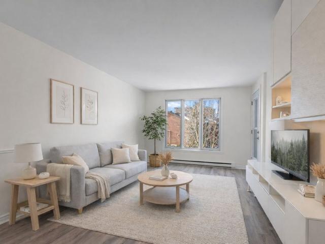 À louer / Appartement