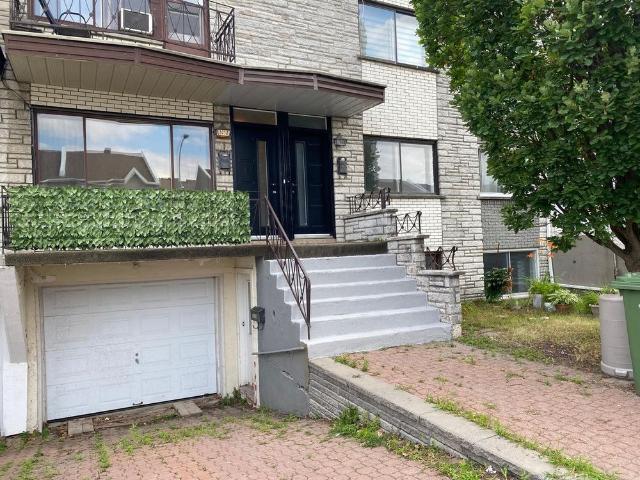 À louer / Appartement