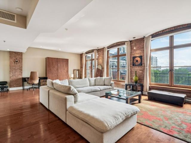 À louer / Appartement