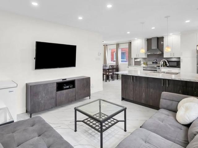 À louer / Appartement
