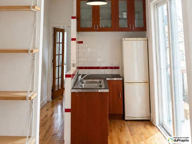 À louer / Appartement