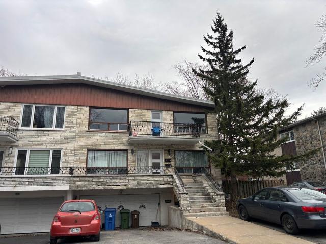 À louer / Appartement