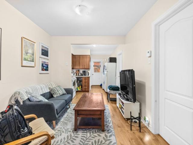 À louer / Appartement