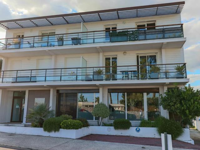 A LOUER APPARTEMENT 3 PIECES A SAINT PALAIS SUR MER
