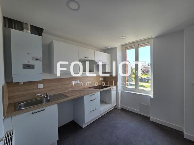 A LOUER: Appartement 3 pièces Ref: AB GUE2466