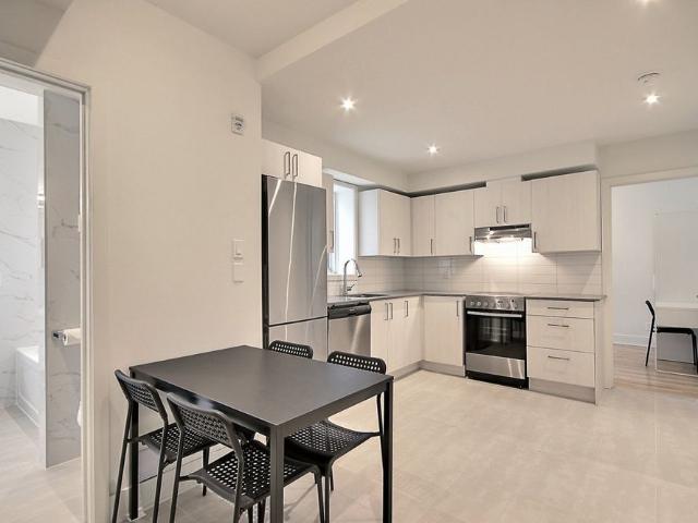 À louer / Appartement