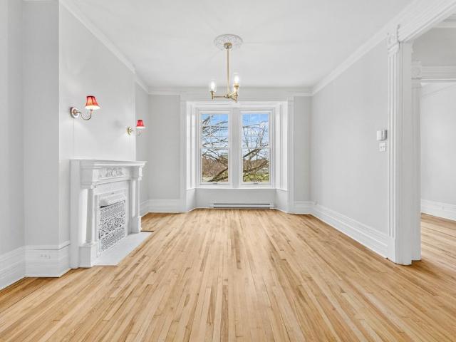 À louer / Appartement
