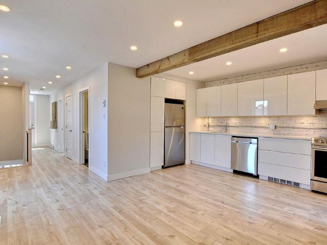 À louer / Appartement