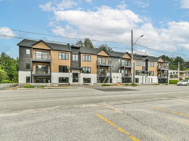 À louer / Appartement