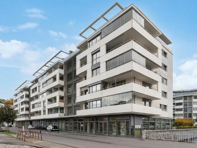 À louer appartement 4,5 pièces au 5ème étage