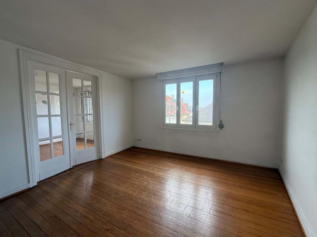A LOUER ! Appartement 4 pièces de 90m2 non meublé au Neudorf