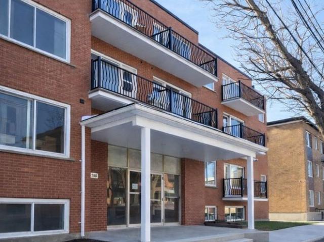 À louer / Appartement