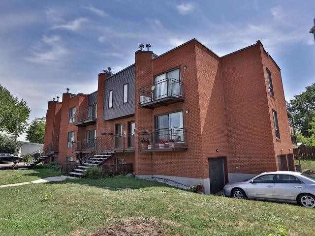 À louer / Appartement