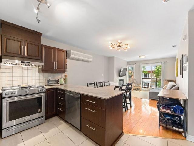 À louer / Appartement