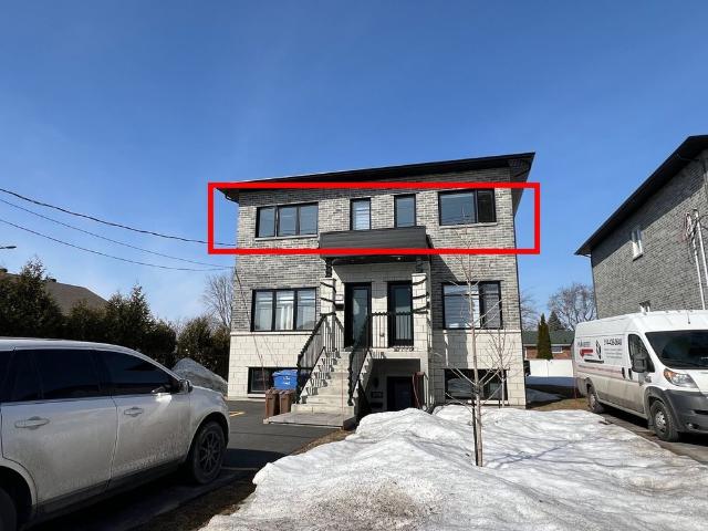 À louer / Appartement