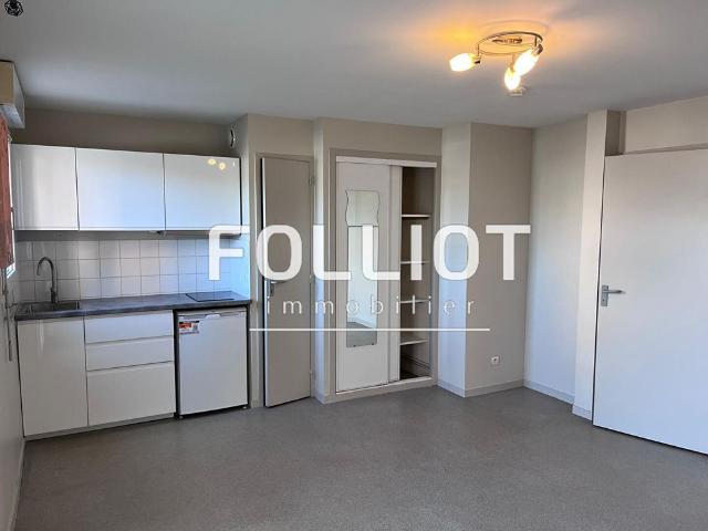 A LOUER Appartement 50000 Saint L� PROCHE IUT/GROUPE FIM/IFSI 1 pi�ce 24.10 m2