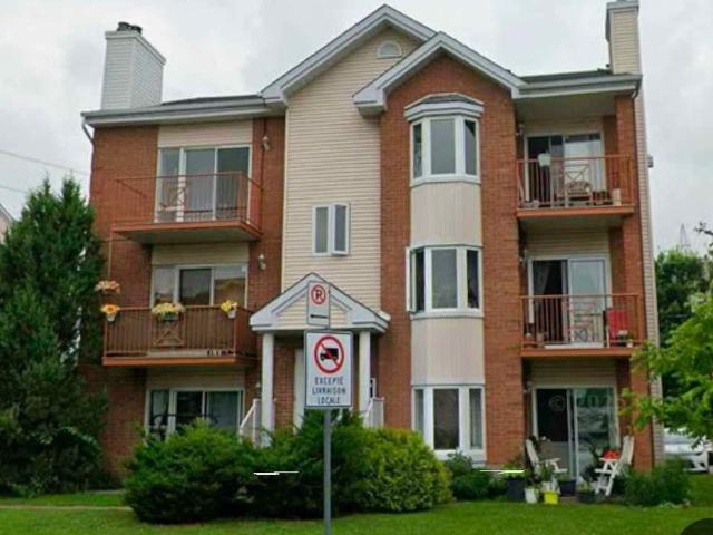 À louer / Appartement