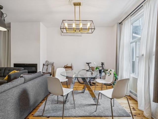À louer / Appartement