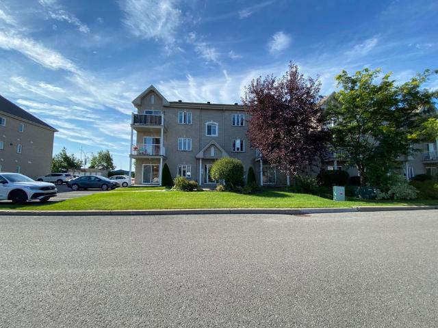 À louer / Appartement
