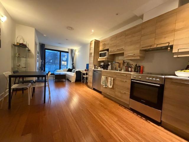 À louer / Appartement