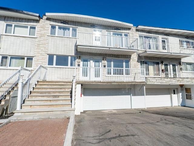 À louer / Appartement