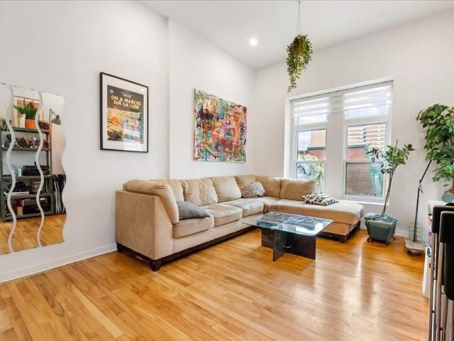 À louer / Appartement