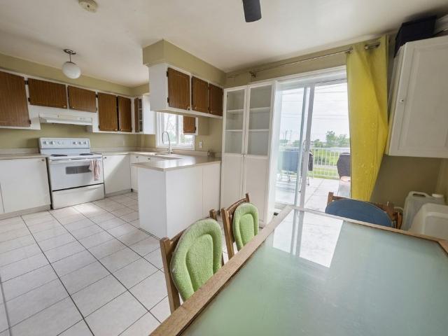 À louer / Appartement