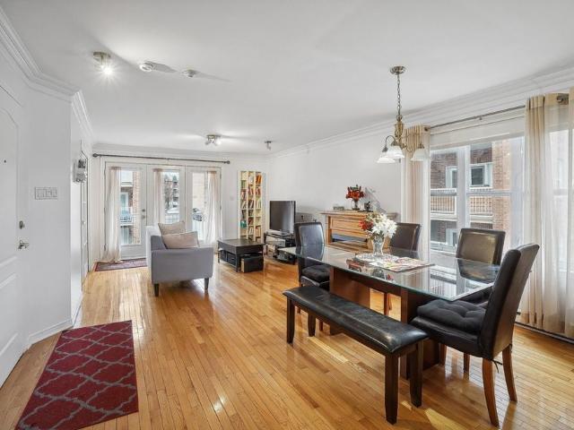 À louer / Appartement