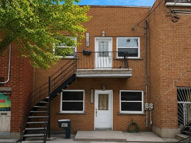 À louer / Appartement