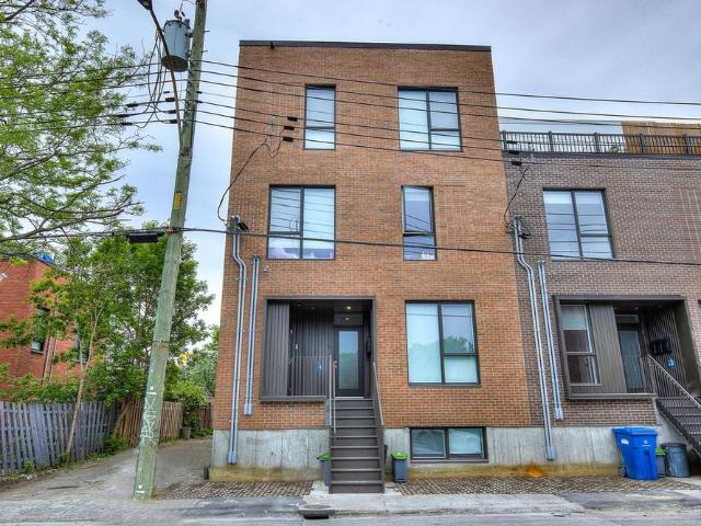 À louer / Appartement