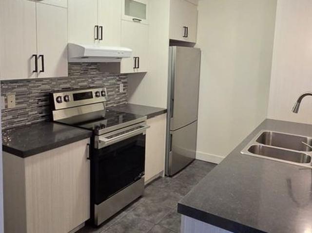 À louer / Appartement