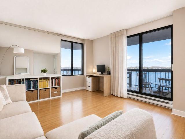 À louer / Appartement