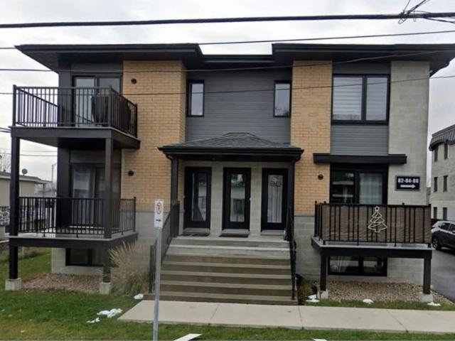 À louer / Appartement